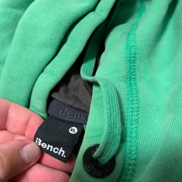 Green Bench hoodie - Picture 2 of 2